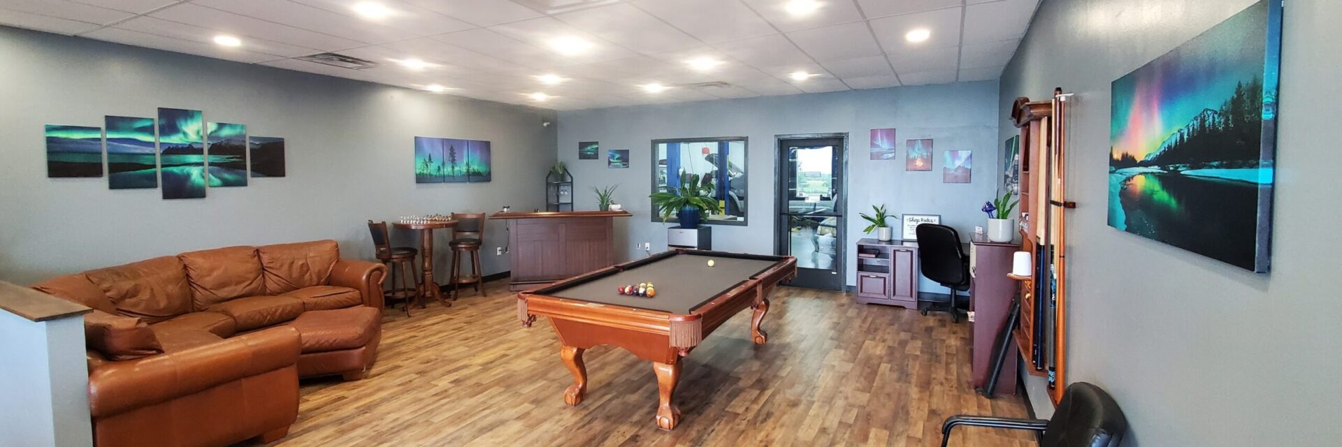 cropped lobby mobile auto clinic zentech scaled 1